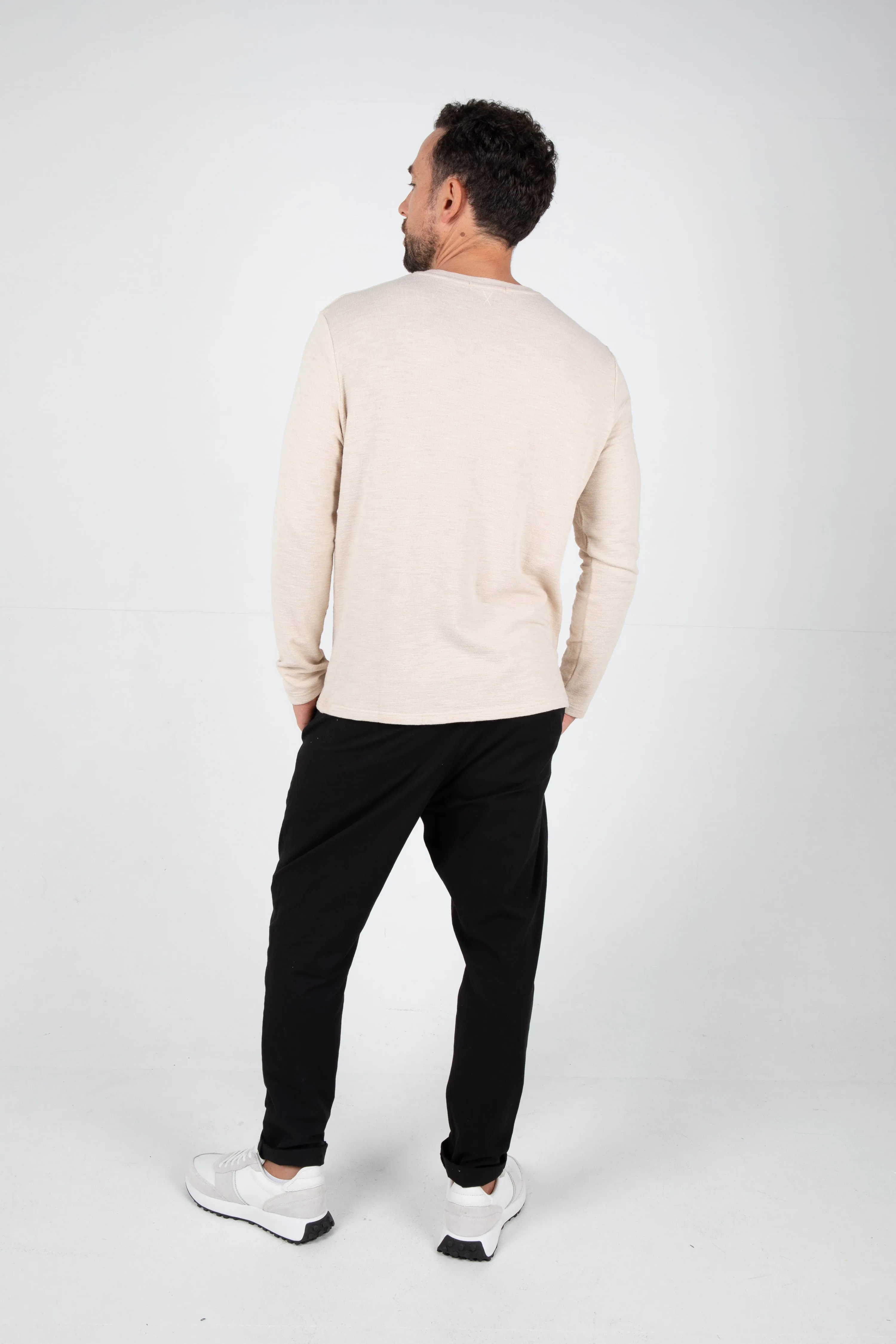 BODHI CREW SWEATER - SAND